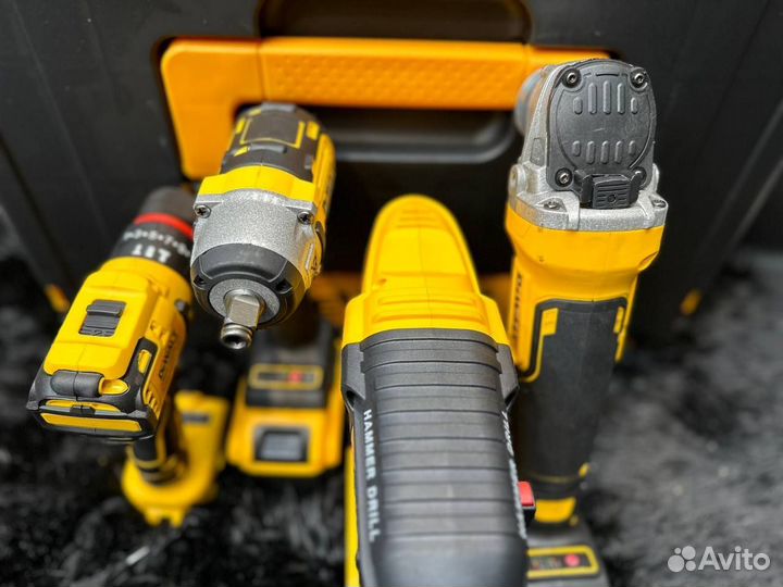 Dewalt набор инструментов 4в1