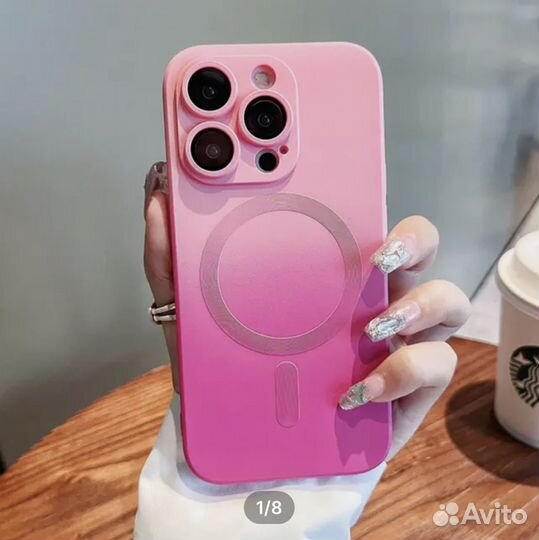 Силиконовый чехол на iPhone 13