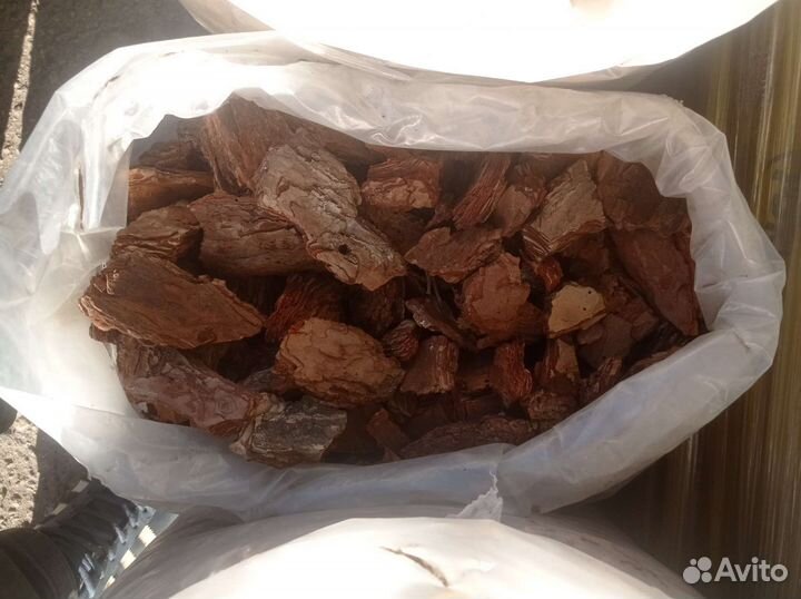 Кора сосны, мульча, кора листвиницы