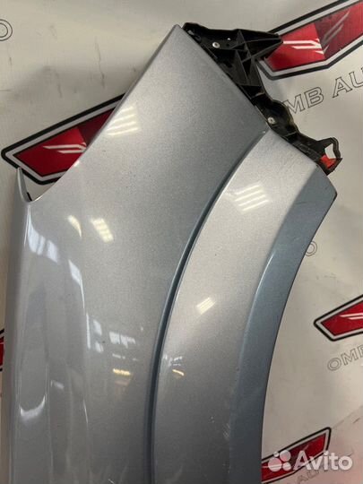 Крыло переднее правое Опель Астра Н