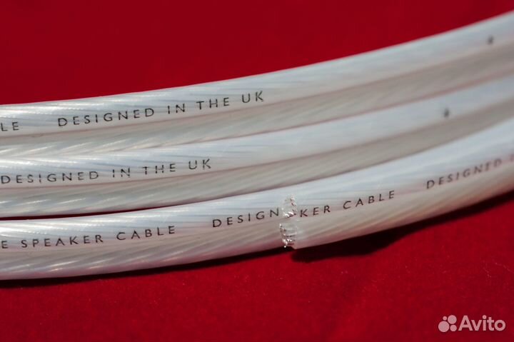 Акустический кабель QED Signature Revelation