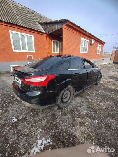 Ford Focus 2.0 AMT, 2012, битый, 187 000 км