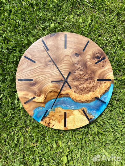 Часы настенные интерьерные