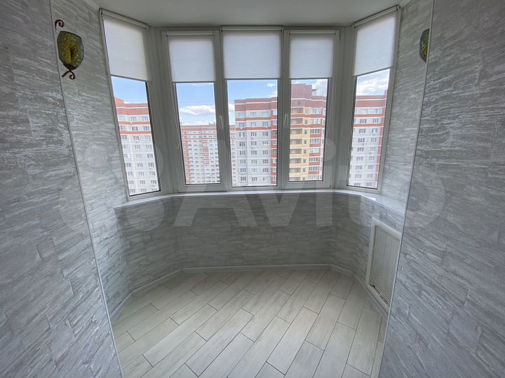 2-к. квартира, 80 м², 13/16 эт.