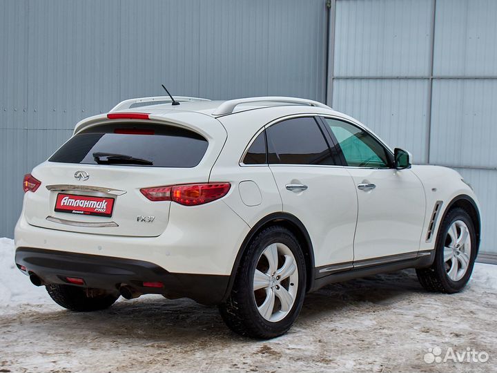 Infiniti FX37 3.7 AT, 2011, 231 351 км