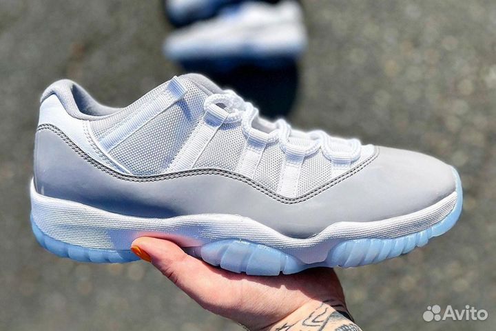 Air Jordan 11 Low 