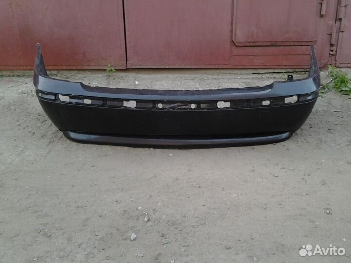 BMW 7 E65 бампер задний черный под молдинг