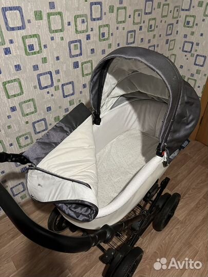 Коляска zippy 3 в 1