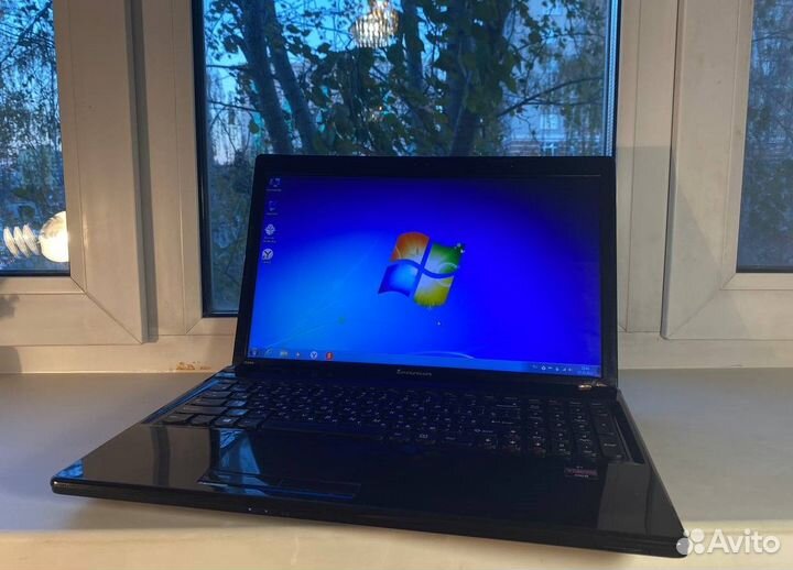 Ноутбук Lenovo g585 рабочий