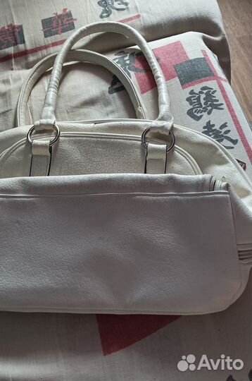 Сумка женская белая