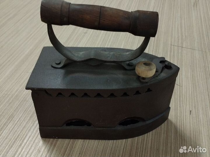 Старый утюг