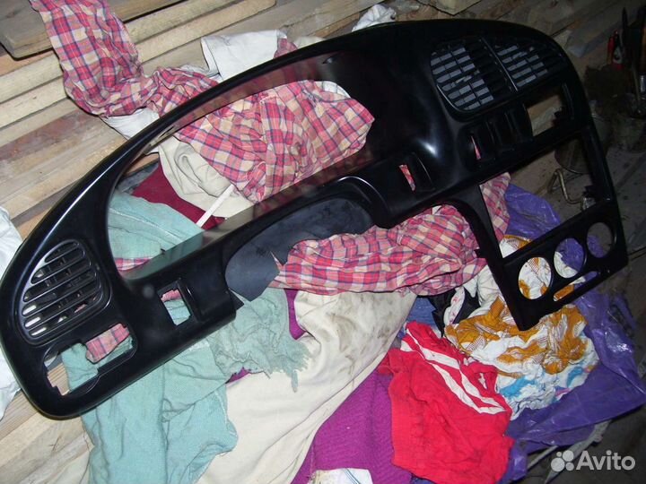 Киа спектра накладка на панель приборов