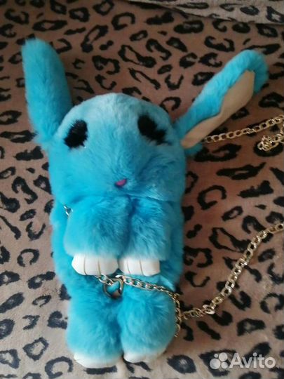 Меховая сумочка детская Зайка