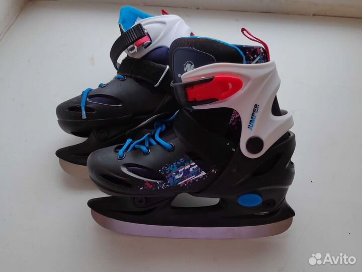 Коньки хоккейные