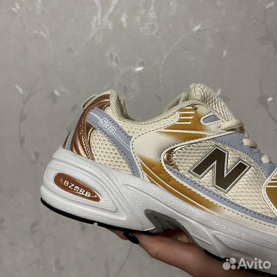 New Balance 503 Gold