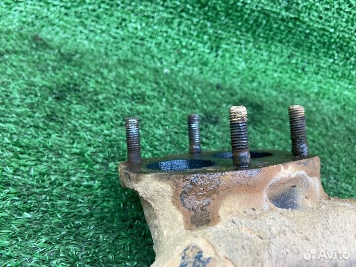 Выпускной коллектор Ваз 2114