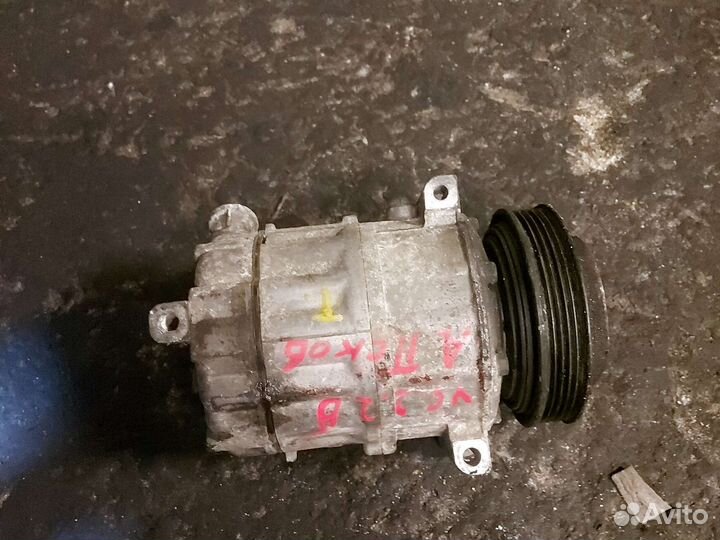 Компрессор кондиционера Опель Вектра С