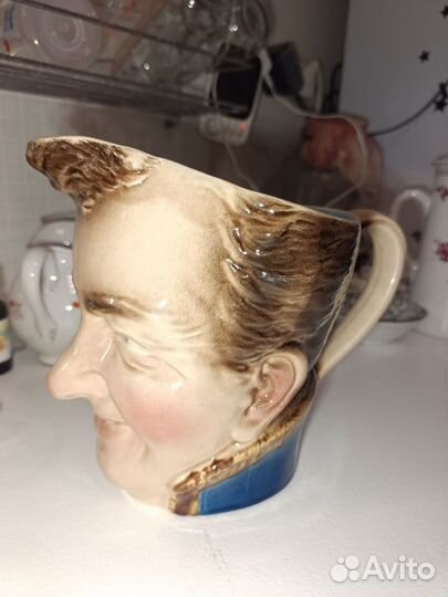 Большой кувшин Тоби Франция