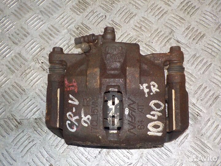 Суппорт передний правый Honda CR-V