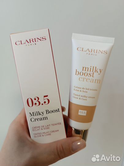 Clarins Тональный крем Milky Boost Cream