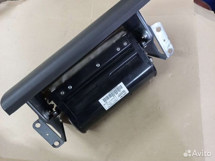 VW T4 Multivan(96-03) подушка 7D1880200 пассажира