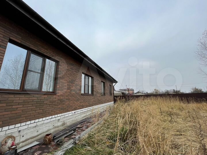 Коттедж 214 м² на участке 15 сот.