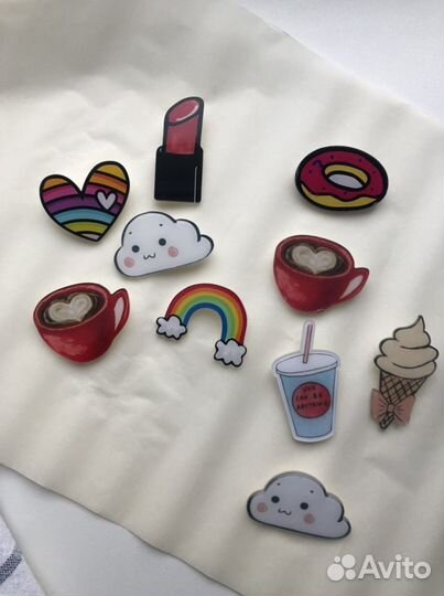 Брошка - значок, 10шт