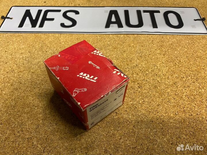 Тормозные колодки toyota Corolla 0446620090