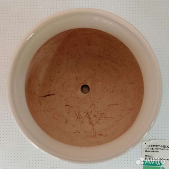 Разные горшки для цветов