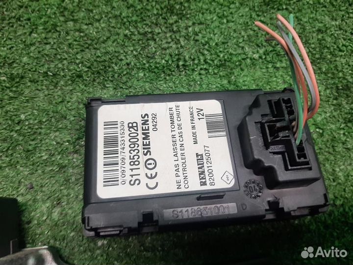 Блок управления двс Renault Scenic 2 (JM) 2004