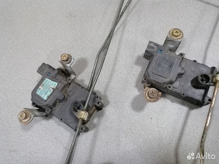 Замок задней двери Kia Joice 1999-2003