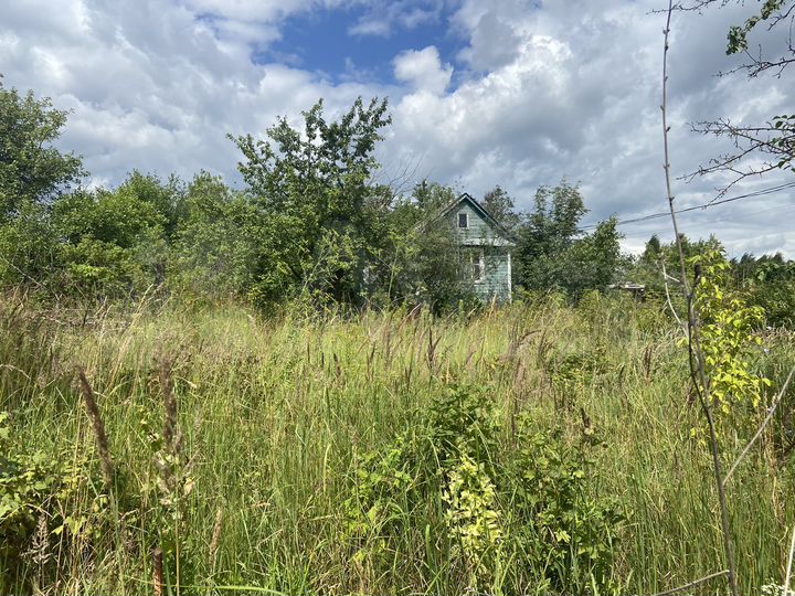 Дача 25 м² на участке 5,5 сот.