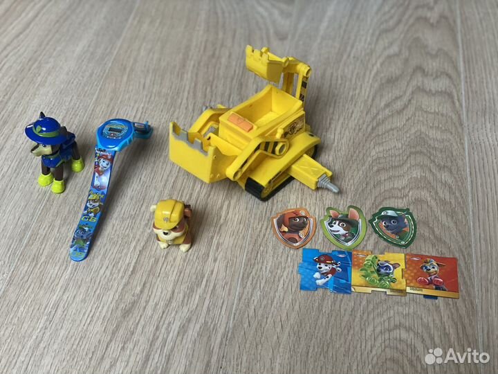 Бульдозер и крепыш, щенячий патруль