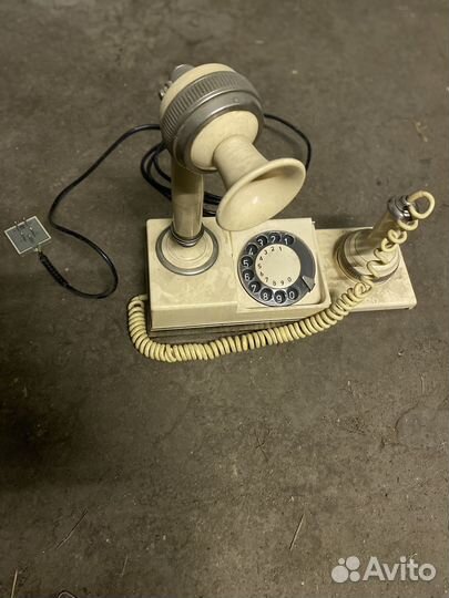 Телефон, Рихтера