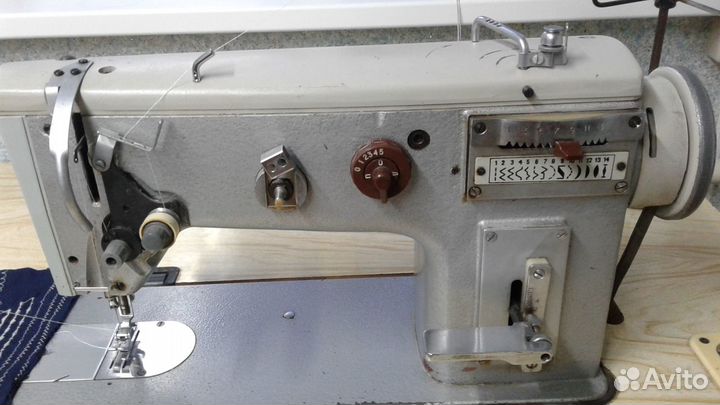 Промышленная Швейная машинка Подольск класс 426 У