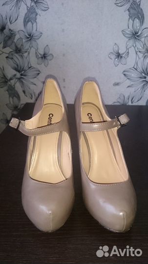 Туфли женские 39 размер новые