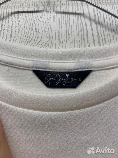 Блузка белая