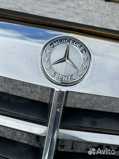 Решетка радиатора mercedes w204