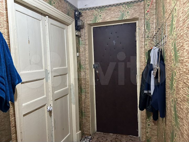 2-к. квартира, 43 м², 1/1 эт.