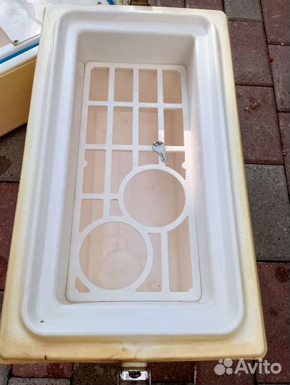 Автомобильный ретрохолодильник