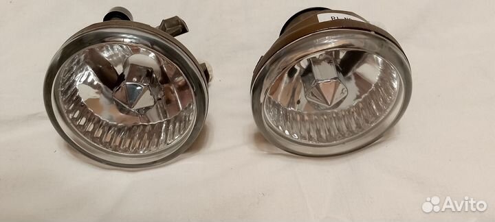 Фары противотуманные для toyota prius 03-09г