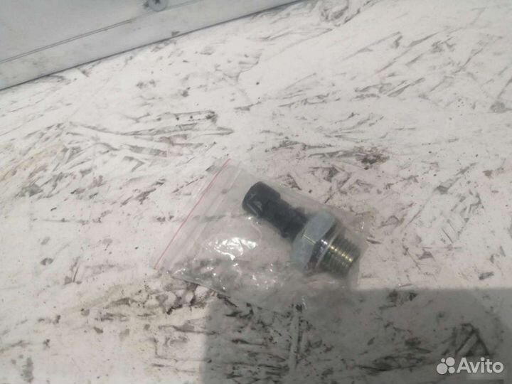 Датчик давления масла Chevrolet Lacetti