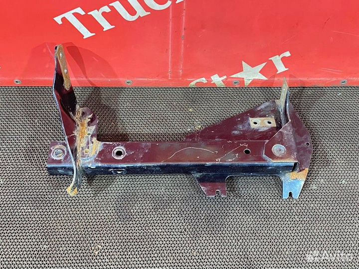 Кронштейн ящика акб Daf XF105