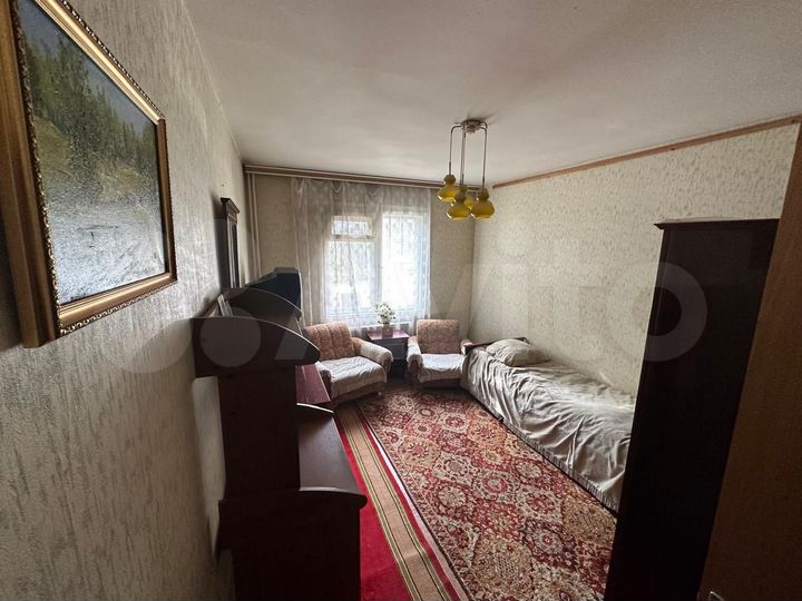 3-к. квартира, 87 м², 1/5 эт.