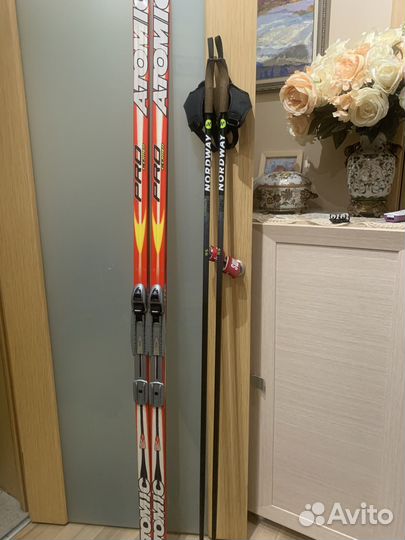 Беговые лыжи Atomic pro