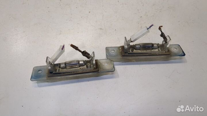 Подсветка номера Mercedes S W140, 1992