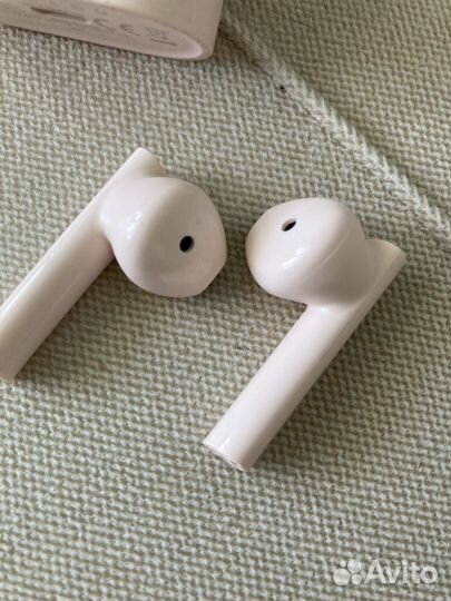 Беспроводные наушники