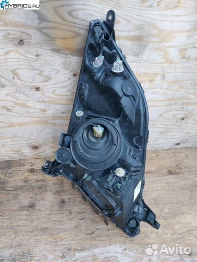 Фара левая Toyota Prius 2 NHW20 2005 81185-47130