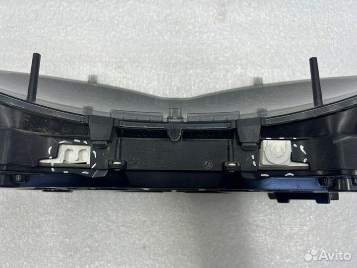 Щиток приборов Toyota Coroiia E150 1zrfe 1600CC