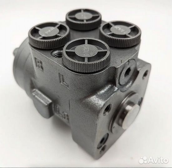 Насос-дозатор Д100-14 140 атм